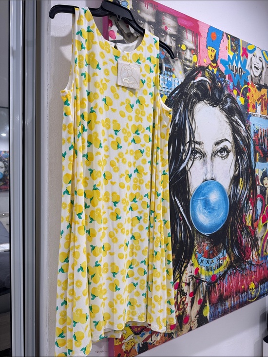 Pappagallo Dresses & Skirts - Pappagallo Yellow & Green Lemon Print Sleeveless Dress